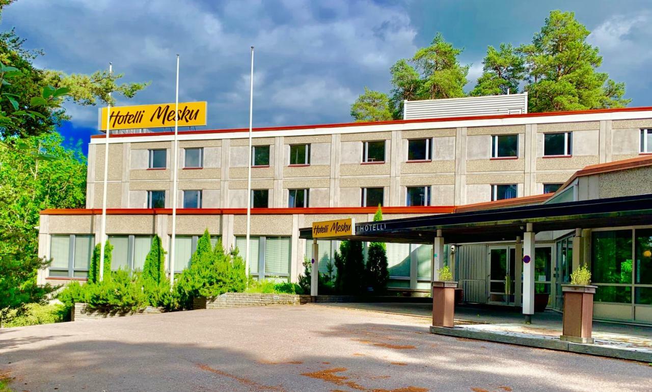 Hotelli Mesku Форсса Экстерьер фото